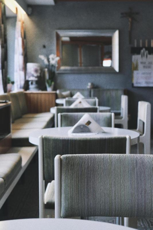 Cafe Rudi Living Bed and Breakfast Parcines Εξωτερικό φωτογραφία