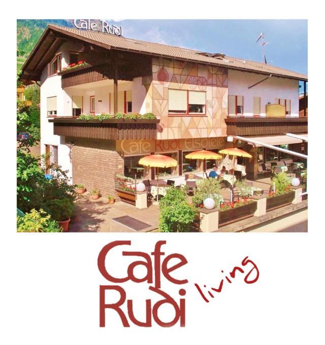 Cafe Rudi Living Bed and Breakfast Parcines Εξωτερικό φωτογραφία